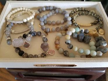 KINSLEY ARMELLE BRACELET