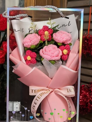 Crochet Pink Rose Bouquet